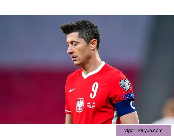 莱万多夫斯基回忆拜仁六冠王赛季表现